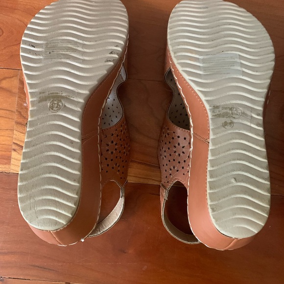 Wedges neutral - Picture 3 of 3